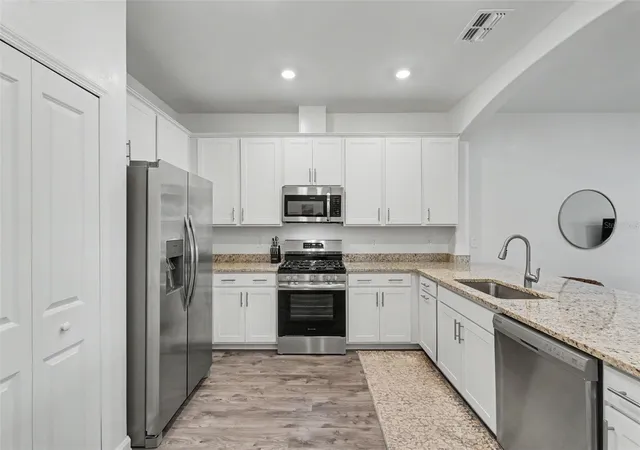 Photo 4 of House for sale at 15724 Sunny Day Dr, Bradenton, FL 34211 | MLS# TB8526626 | Listing updated on 2026-10-01