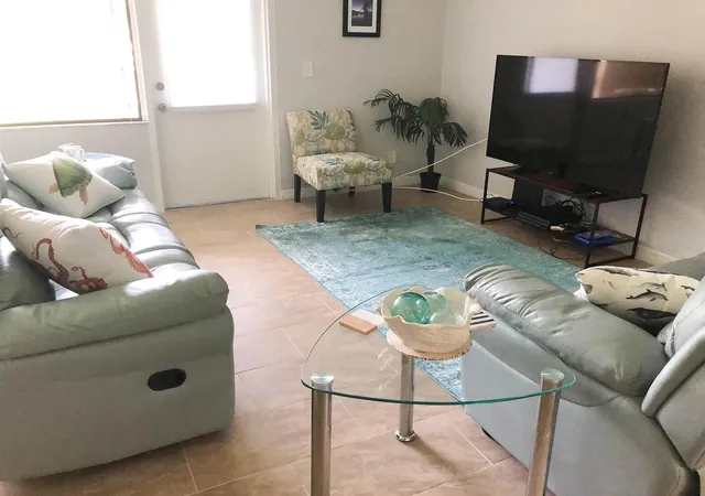 5th image of 2621 Cove Cay Dr #105, Clearwater, FL 33760 | MLS# TB8526627
