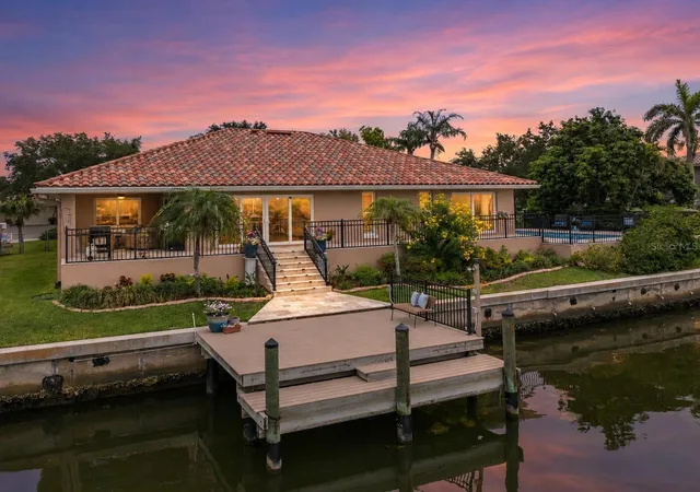 Homes for sale in Saint Petersburg, FL | 2001 Illinois Ave Ne, Saint Petersburg, FL 33703 | MLS# TB8526640