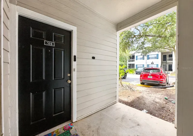 Photo 2 of Condo for sale at 5118 City St #514, Orlando, FL 32839 | MLS# O6422985 | Listing updated on 2026-07-23