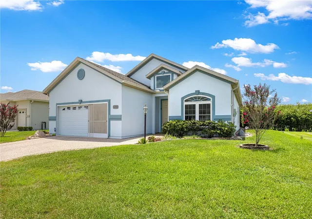 Photo 2 of Single family home for sale at 10982 Se 169th Place, Summerfield, FL 34491 | MLS# G5114749 | Listing updated on 2026-08-30