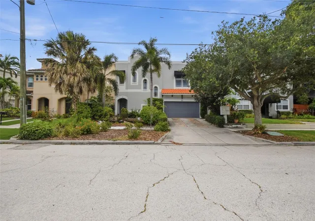 Townhouse for sale at 211 S Westland Ave #1, TAMPA, FL 33606 | MLS# O6422997
