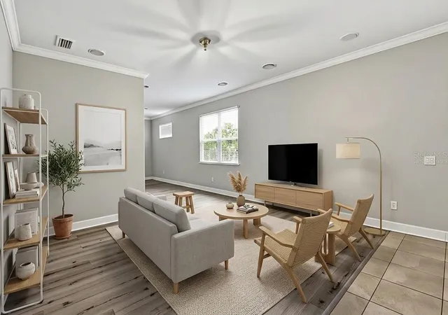 Photo 3 of Townhouse for sale at 211 S Westland Ave #1, Tampa, FL 33606 | MLS# O6422997 | Listing updated on 2026-09-18