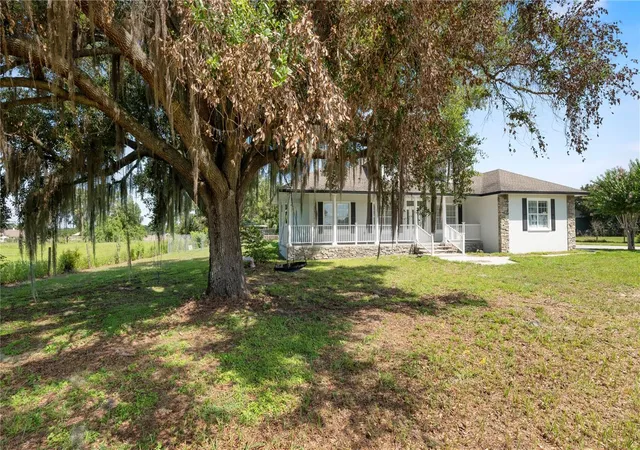 5th image of 611 Morgan Rd, Winter Haven, FL 33880 | MLS# L4963328