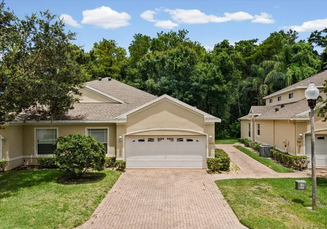 Photo 3 of House for sale at 7637 Wimpole Dr, New Port Richey, FL 34655 | MLS# W7887416 | Listing updated on 2026-08-15