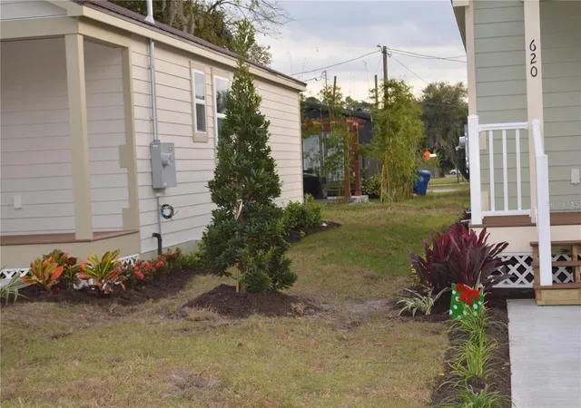 3rd image of 620 Third St, Oviedo, FL 32765 | MLS# O6423002