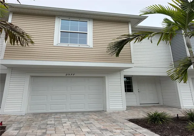 1st image of 2577 6th Avenue Dr E, Bradenton, FL 34208 | MLS# G5114752