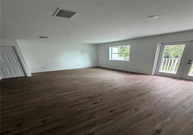 5th image of 2577 6Th Avenue Dr E, Bradenton, FL 34208 | MLS# G5114752