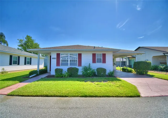 Photo 1 of Single family home for sale at 4860 Goldenview Ln, Lakeland, FL 33811 | MLS# L4963330 | Listing updated on 2026-10-06