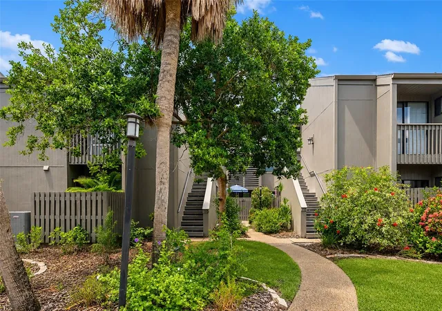 1st image of 108 Woodland Pl #108, Osprey, FL 34229 | MLS# A4699279