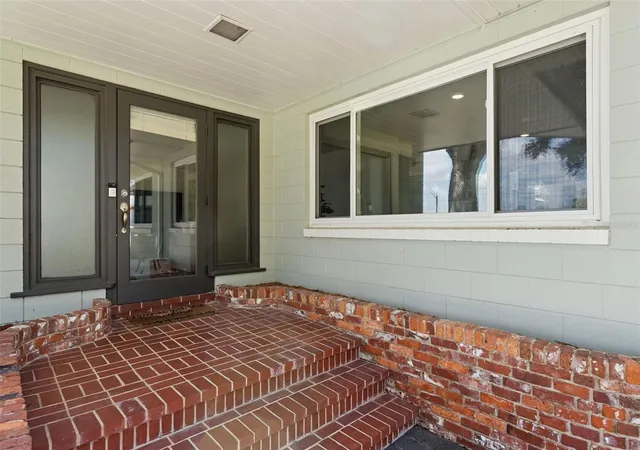 Photo 3 of Single family home for sale at 290 Carroll St, Clermont, FL 34711 | MLS# G5114753 | Listing updated on 2026-08-22