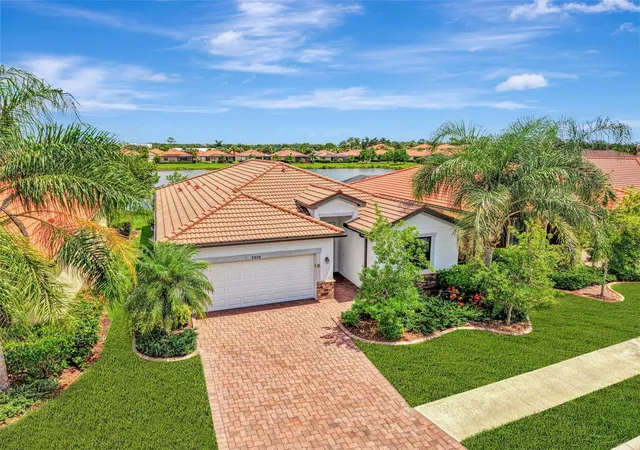 1st image of 9824 Hilltop Dr, Venice, FL 34292 | MLS# N6144955