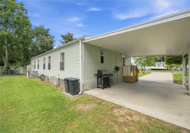 2nd image of 6720 Ne 1st Pl, Ocala, FL 34470 | MLS# OM728052