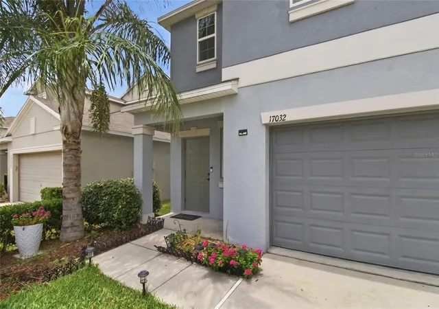 3rd image of 17032 Yellow Pine St, Wimauma, FL 33598 | MLS# TB8526703