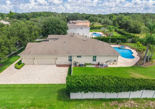 Photo 3 of Single family home for sale at 2629 Tree Meadow Loop, Apopka, FL 32712 | MLS# O6423052 | Listing updated on 2026-10-02