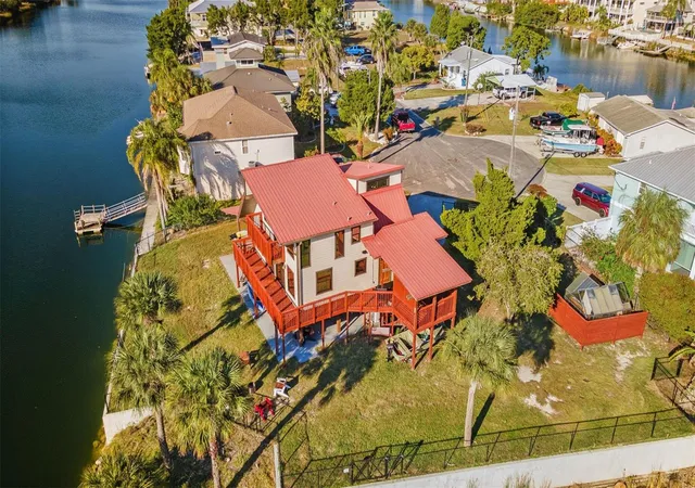 Photo 4 of Single family home for sale at 3179 Azalea Dr, Hernando Beach, FL 34607 | MLS# O6423062 | Listing updated on 2026-07-10