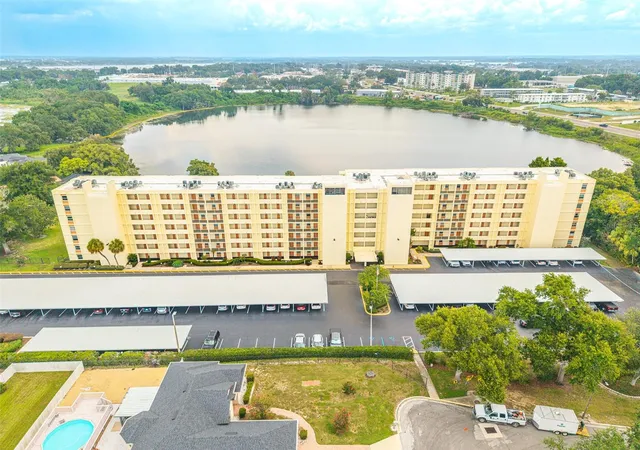 Photo 1 of Condo for sale at 700 Mirror Ter Nw #511, Winter Haven, FL 33881 | MLS# L4963333 | Listing updated on 2026-07-23