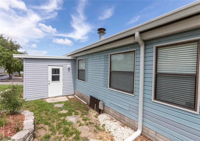 Homes for sale in Brooksville, FL | 7379 Del Rio Ave, Brooksville, FL 34613 | MLS# W7887424