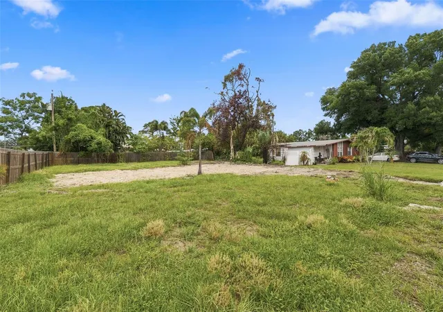 Photo 4 of Land for sale at 3963 Neptune Dr SE, Saint Petersburg, FL 33705 | MLS# TB8526721 | Listing updated on 2026-10-09