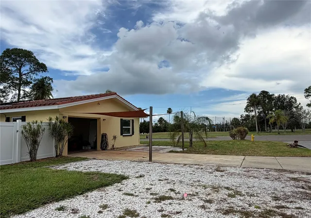 4th image of 623 Palm Blvd, Dunedin, FL 34698 | MLS# A4699298