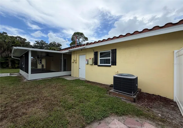 5th image of 623 Palm Blvd, Dunedin, FL 34698 | MLS# A4699298