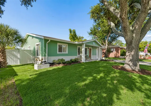2nd image of 14584 Apache Ave, Largo, FL 33774 | MLS# TB8526732