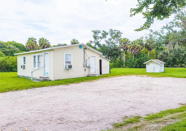 Photo 2 of Single family home for sale at 6315 Rhonda Rd, Tampa, FL 33615 | MLS# L4963334 | Listing updated on 2026-07-26