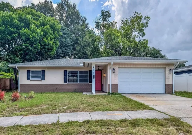 Homes for sale in Dunedin, FL | 611 Patricia Ave, Dunedin, FL 34698 | MLS# TB8526736