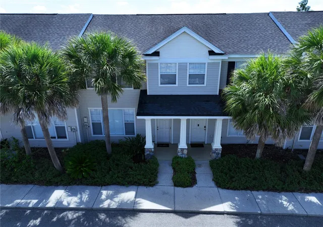 Photo 2 of Townhouse for sale at 12207 Country White Cir, Tampa, FL 33635 | MLS# TB8526744 | Listing updated on 2026-07-23