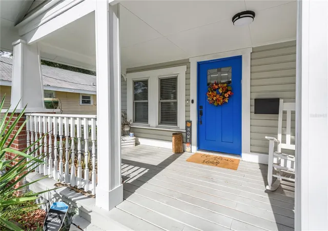 Photo 3 of Single family home for sale at 806 E Hamilton Ave, Tampa, FL 33604 | MLS# TB8526745 | Listing updated on 2026-09-21