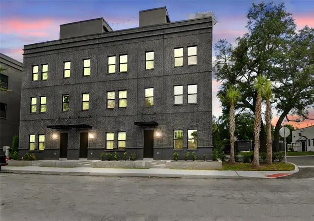 1st image of 1218 E Kay St #18, Tampa, FL 33602 | MLS# TB8526753