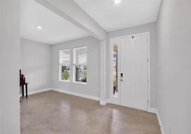 Photo 4 of Single family home for sale at 5633 Hawks Cay St, Apollo Beach, FL 33572 | MLS# TB8526775 | Listing updated on 2026-10-07