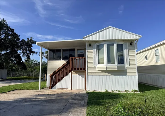 1st image of 2215 73rd St E #275, Palmetto, FL 34221 | MLS# D6148011