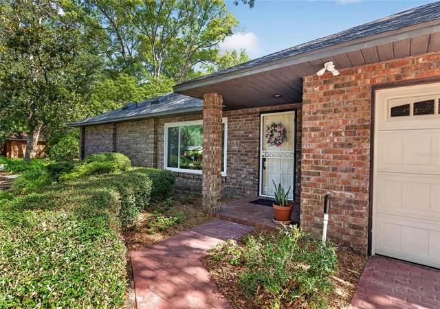 Homes for sale in Gainesville, FL | 2522 Nw 27Th Pl, Gainesville, FL 32605 | MLS# GC541778