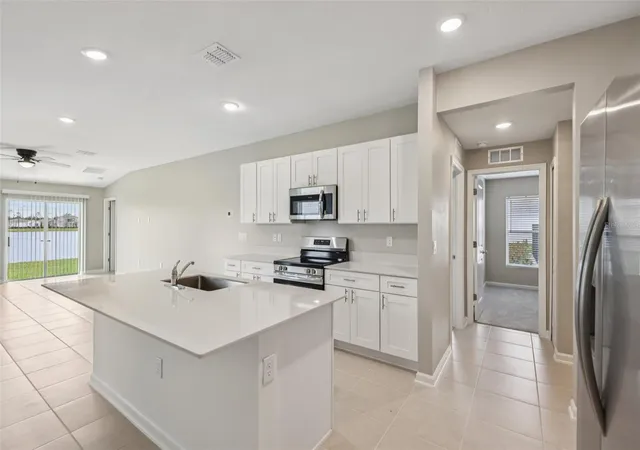 5th image of 1172 Belle Isle Ln, Daytona Beach, FL 32124 | MLS# O6423131