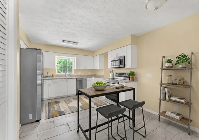 Photo 4 of Single family home for sale at 1909 Lido Dr, Brandon, FL 33511 | MLS# TB8526803 | Listing updated on 2026-09-13