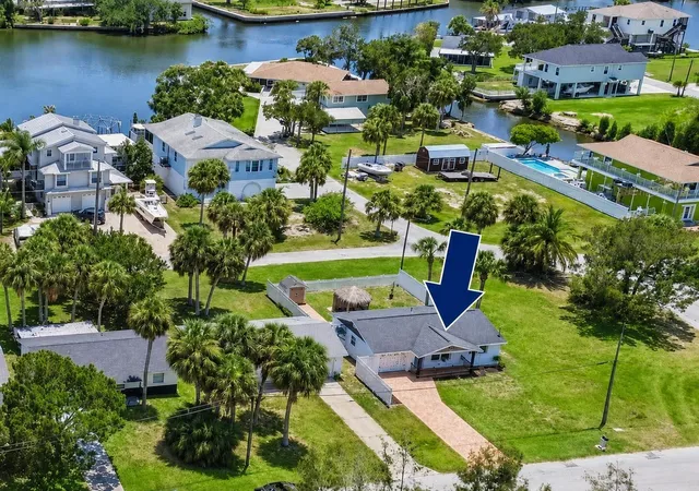 Photo 2 of Single family home for sale at 6814 Driftwood Dr, Hudson, FL 34667 | MLS# GC541779 | Listing updated on 2026-08-18