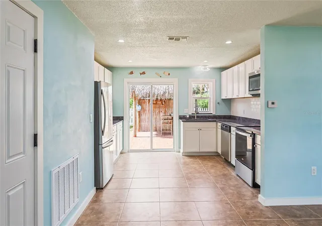Photo 3 of Single family home for sale at 6814 Driftwood Dr, Hudson, FL 34667 | MLS# GC541779 | Listing updated on 2026-08-18