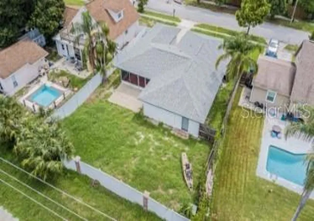Homes for sale in Largo, FL | 12609 130th St, Largo, FL 33774 | MLS# TB8526808