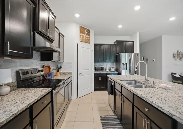 Photo 4 of Single family home for sale at 17757 Garsalaso Cir, Brooksville, FL 34604 | MLS# W7887432 | Listing updated on 2026-08-07