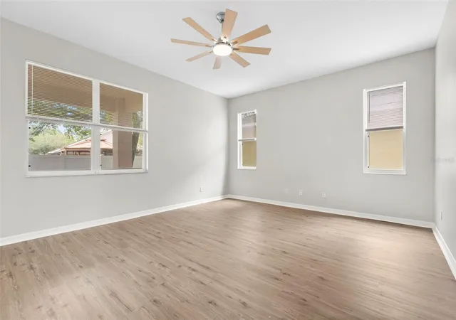 Photo 4 of Sale Pending at 10215 Cypress Knee Cir, Orlando, FL 32825 | MLS# O6423152 | Listing updated on 2026-10-20
