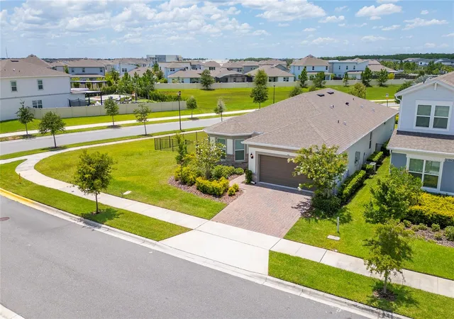 Photo 2 of Single family home for sale at 13270 Panama Beach Ct, Orlando, FL 32827 | MLS# O6423166 | Listing updated on 2026-09-01