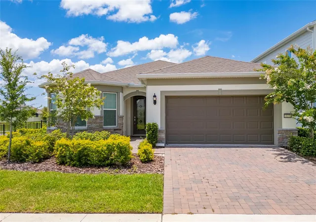 Photo 4 of Single family home for sale at 13270 Panama Beach Ct, Orlando, FL 32827 | MLS# O6423166 | Listing updated on 2026-09-01