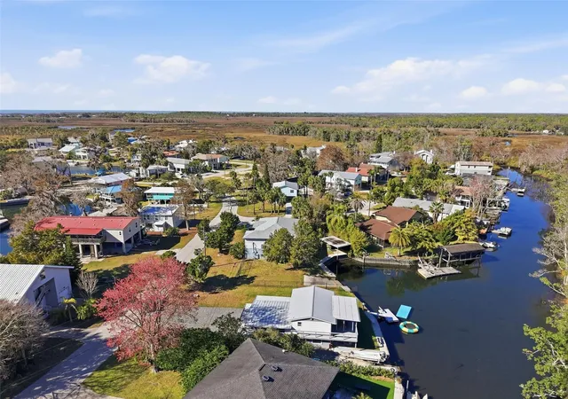 35th image of 7266 Tropical Dr, Weeki Wachee, FL 34607 | MLS# TB8526856