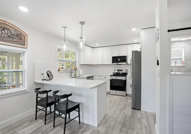 5th image of 7266 Tropical Dr, Weeki Wachee, FL 34607 | MLS# TB8526856