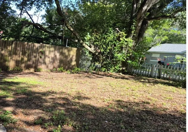 Photo 16 of Single family home for sale at 7409 Rhode Is Dr, Tampa, FL 33619 | MLS# TB8526857 | Listing updated on 2026-08-20