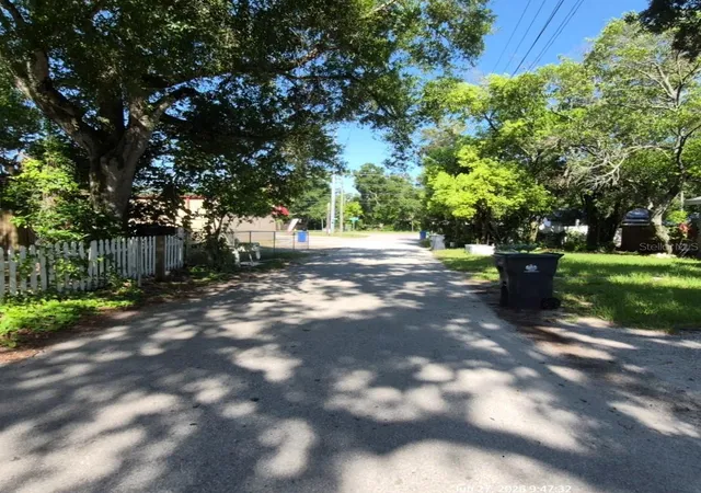 Photo 3 of Single family home for sale at 7409 Rhode Is Dr, Tampa, FL 33619 | MLS# TB8526857 | Listing updated on 2026-08-20