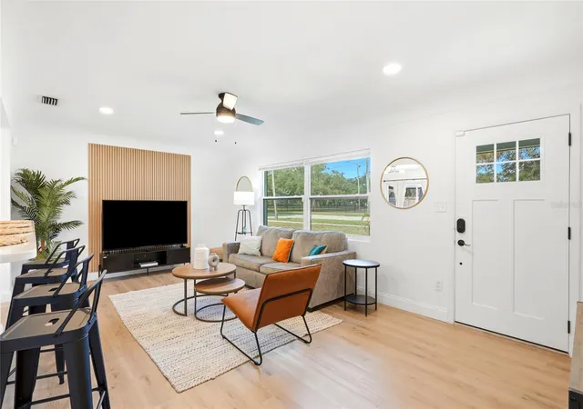 4th image of 2117 N Hercules Ave, Clearwater, FL 33763 | MLS# TB8526858