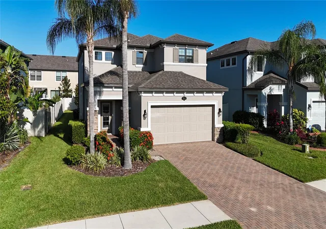 Photo 3 of Sale Pending at 1953 Nature View Dr, Lutz, FL 33558 | MLS# TB8526866 | Listing updated on 2026-09-28