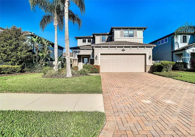 Photo 4 of Sale Pending at 1953 Nature View Dr, Lutz, FL 33558 | MLS# TB8526866 | Listing updated on 2026-09-28
